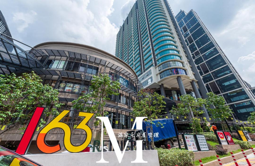 Pangsapuri Arcoris Mont Kiara 2#163 Retails # Premium Corner 2-bedroom With Balcony *