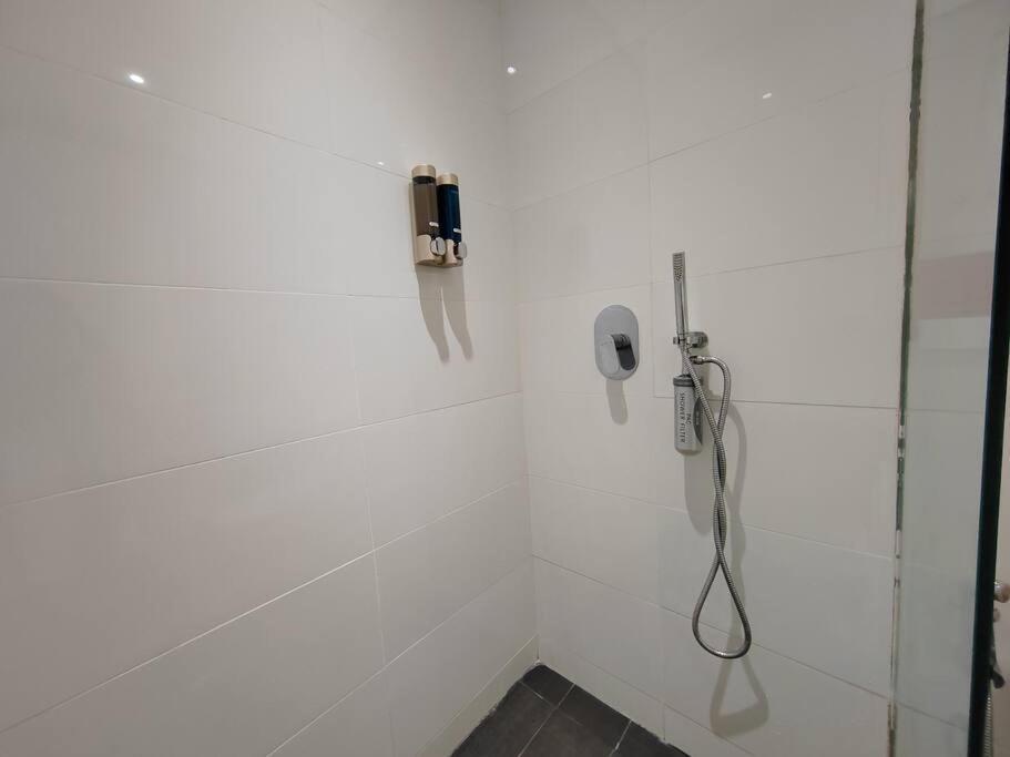 Arcoris Mont Kiara 2#163 Retails # Premium Corner 2-bedroom With Balcony *