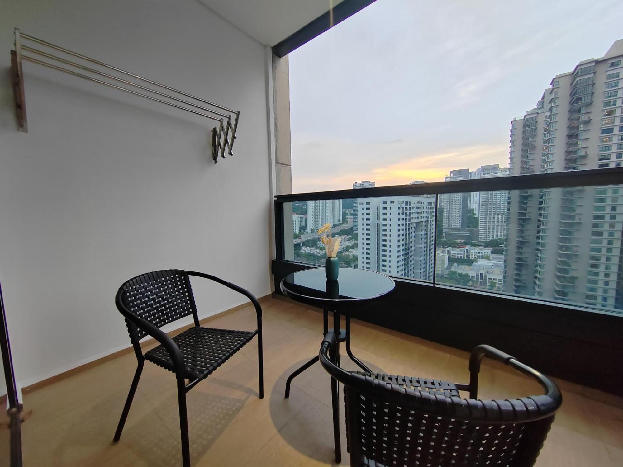 Arcoris Mont Kiara 2#163 Retails # Premium Corner 2-bedroom With Balcony *